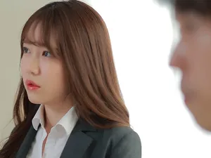 Má đơn thân thiếu thốn vụng trộm với em người yêu của con gái dẫn về nhà chơi
