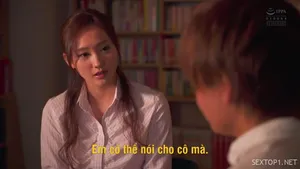 Nữ tài xế sướng rung lồn với cặc bự của anh khách thèm đụ